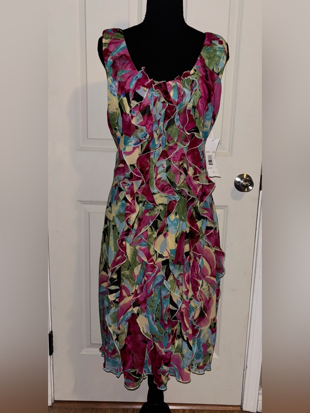 Ruffled Floral Print Women's Dress in Magenta and Teal